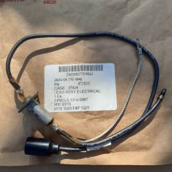 Lead and Capacitor 8728292