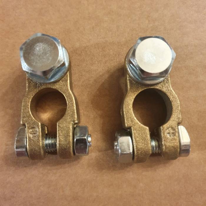 Set of battery terminals