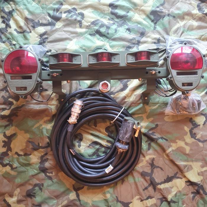 Military Tow Light with Cable