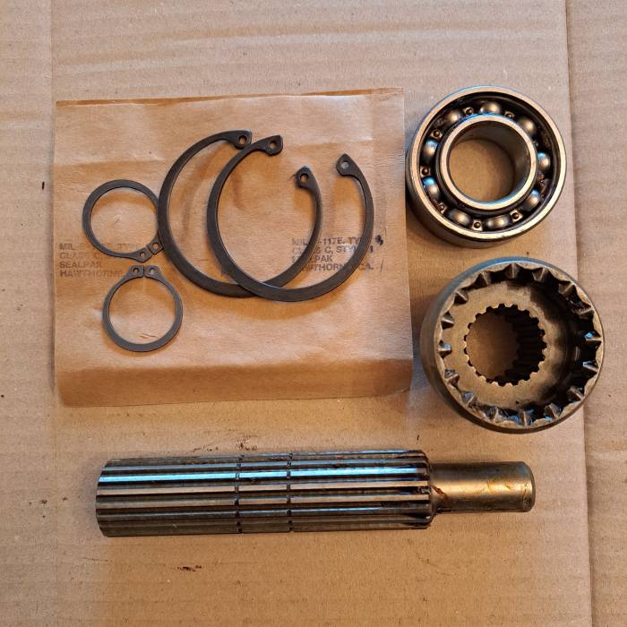 Front Output Shaft Kit 5702250