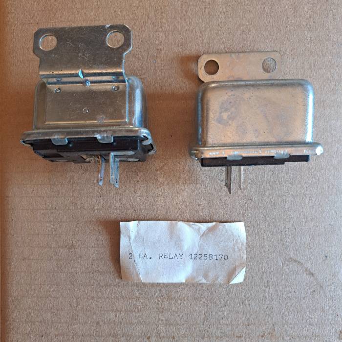Relay black Out M880 CUCV 12258170