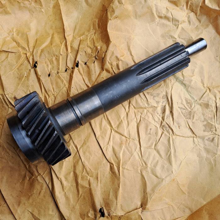 Input Shaft Spicer 3052 M35A1 7520994