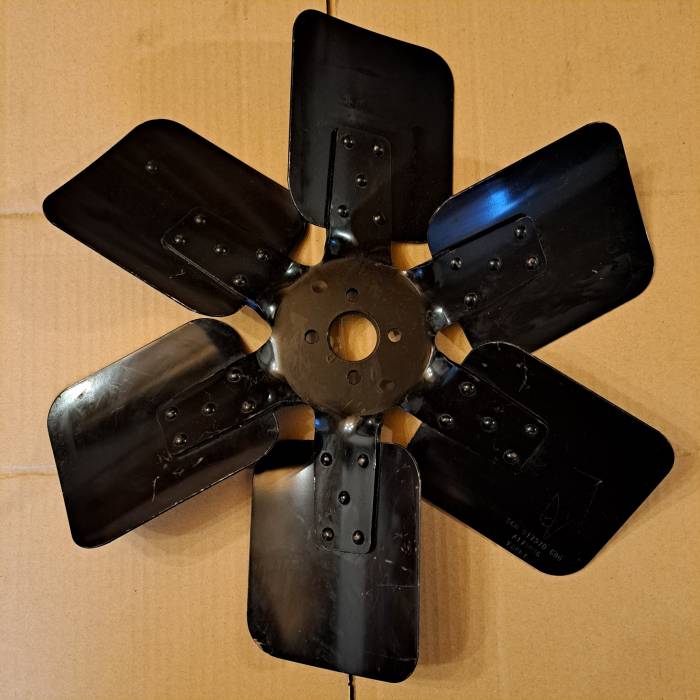CNH Cooling Fan Case M4K A173096