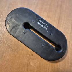 RIGHT SIDE FRONT AIR LIFT SEAL 12342358