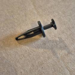 Fastener 3245267