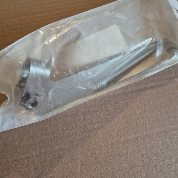 Bracket Mounting 5716382