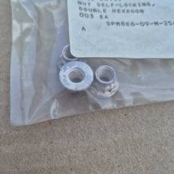 Nut VN465B048