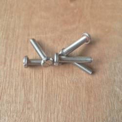 Screw Y18-S11-A16