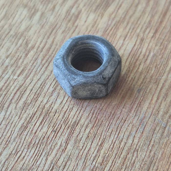 Nut 13214E9578-1