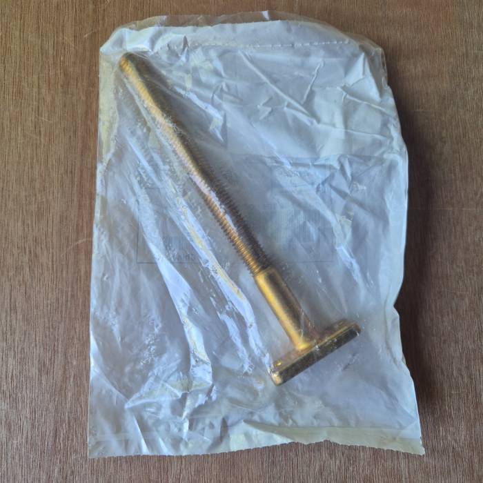 Bolt CARRIER 34-01235-04