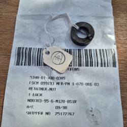 Retainer 1-070-066-03