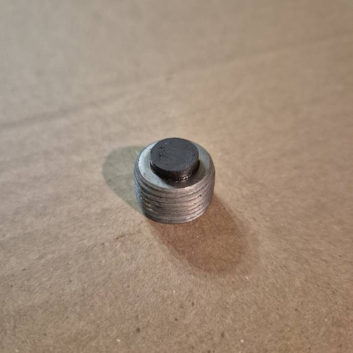 Magnetic Drain Geared Hub 1313955